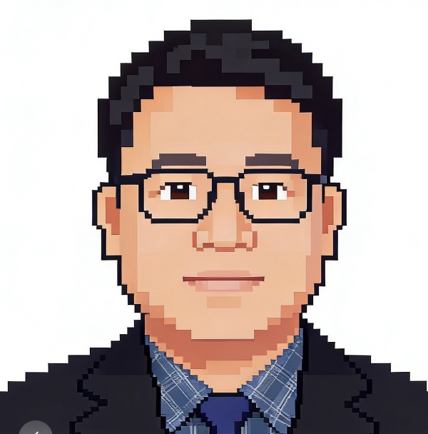 CTO头像，三十五岁左右男性，穿白色衬衫，专业科技背景